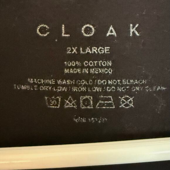 Cloak Shirt Men’s Size 2X Black Anime Graphic Short Sleeve Cotton - Picture 2 of 4